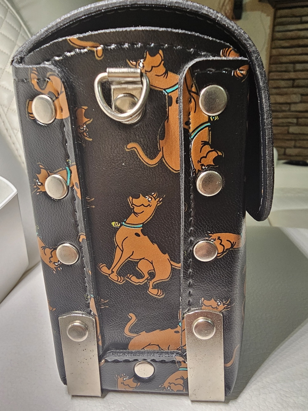 Vintage  Warner Brothers Scooby-Doo Trunk-Style Crossbody Bag - Picture 7 of 12